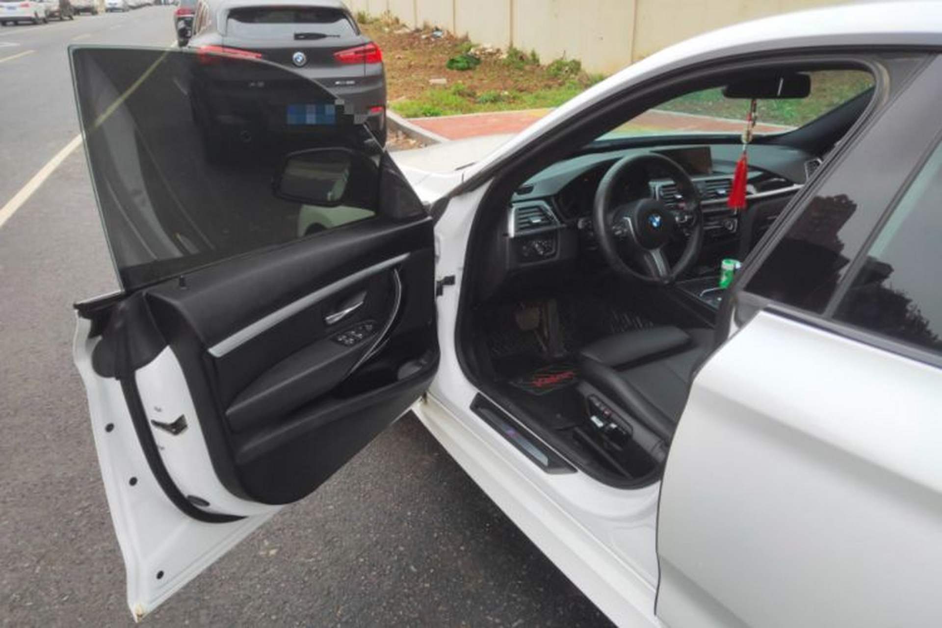 Used BMW 3 Series GT 2020 320i M Sport Package Driver Seat