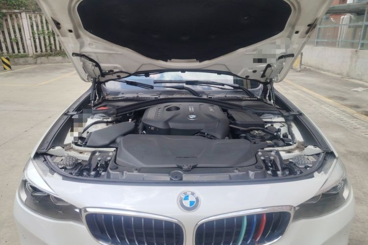 Used BMW 3 Series GT 2020 320i M Sport Package Engine Bay