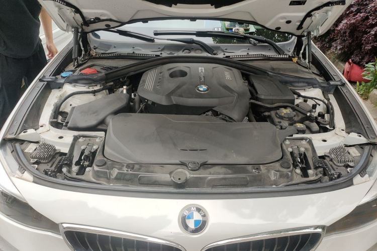 Used BMW 3 Series GT 2020 320i M Sport Package Engine Bay
