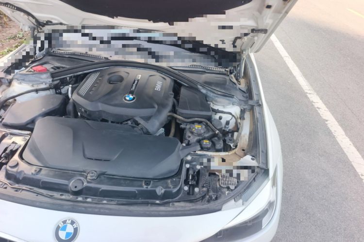 Used BMW 3 Series GT 2020 320i M Sport Package Engine Bay Left