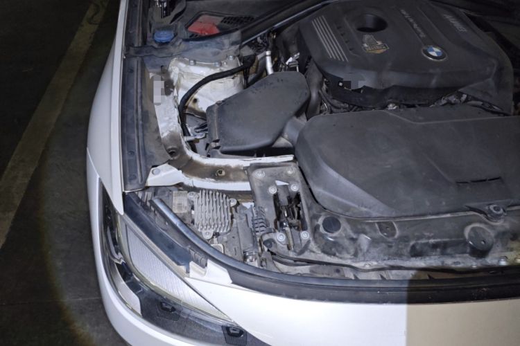 Used BMW 3 Series GT 2020 320i M Sport Package Engine Bay Right