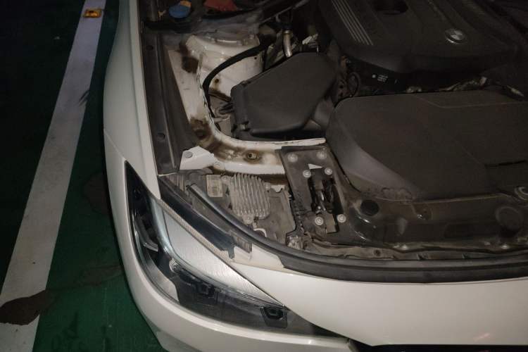 Used BMW 3 Series GT 2020 320i M Sport Night Edition Engine Bay Right