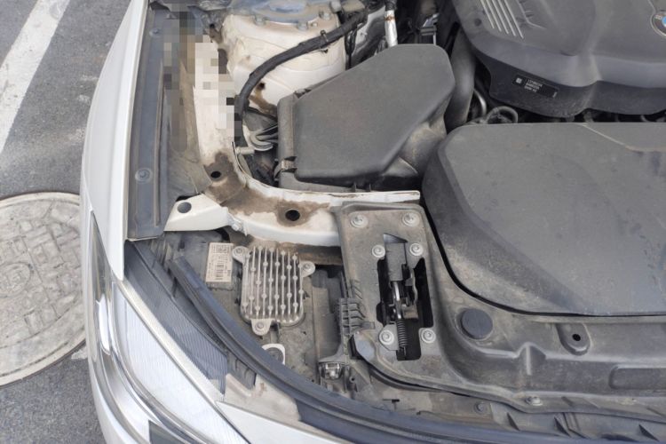 Used BMW 3 Series GT 2020 320i M Sport Package Engine Bay Right