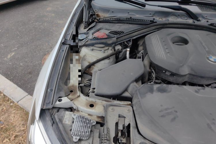 Used BMW 3 Series GT 2020 320i M Sport Night Edition Engine Bay Right