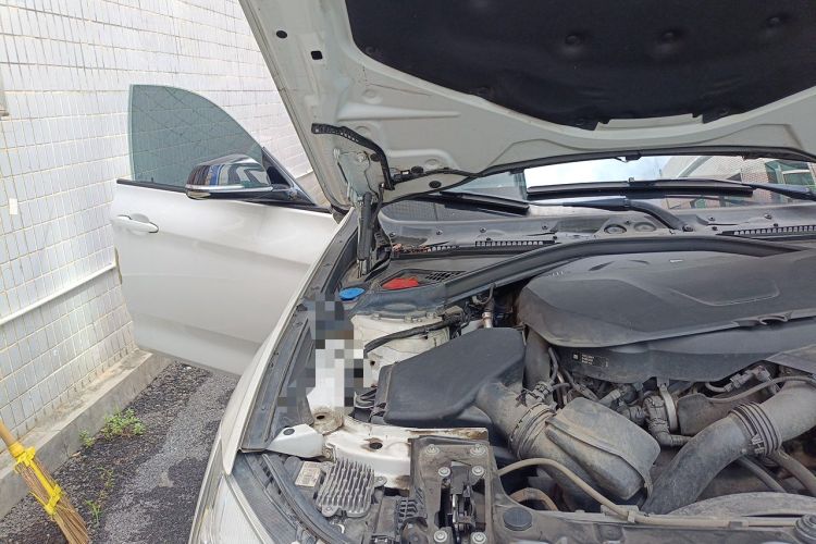 Used BMW 3 Series GT 2020 320i M Sport Night Edition Engine Bay Right