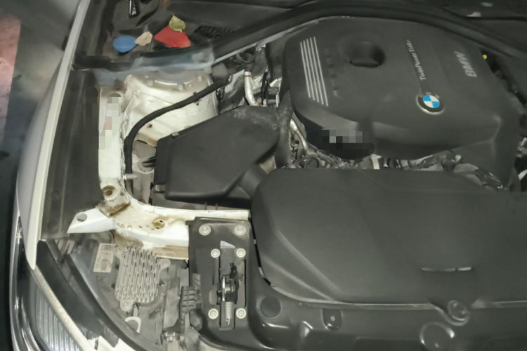 Used BMW 3 Series GT 2020 320i M Sport Package Engine Bay Right