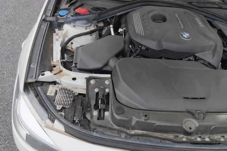 Used BMW 3 Series GT 2020 320i M Sport Night Edition Engine Bay Right