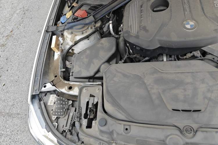 Used BMW 3 Series GT 2020 320i M Sport Package Engine Bay Right