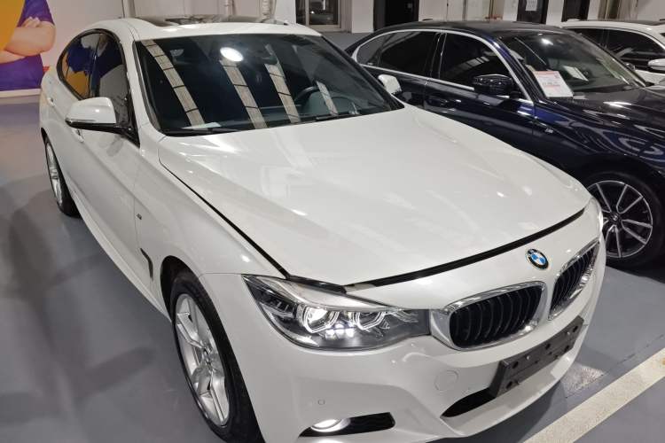 Used BMW 3 Series GT 2020 320i M Sport Package Exterior 1