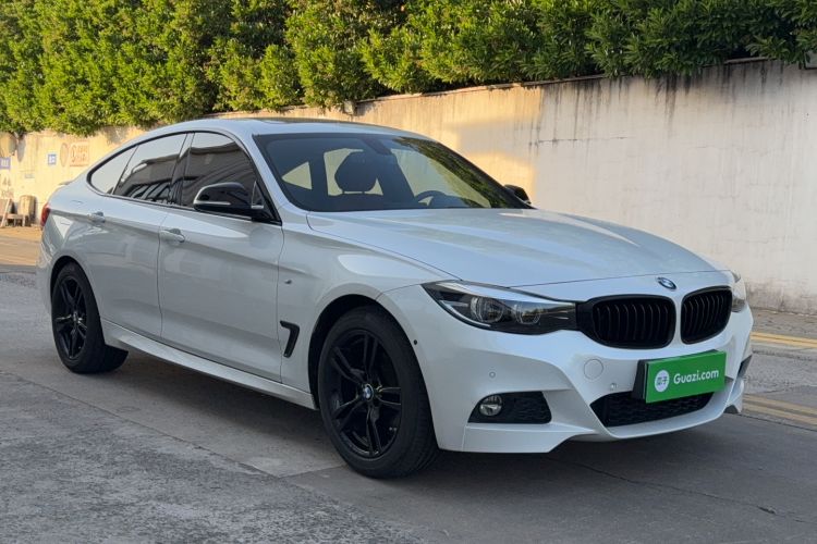 Used BMW 3 Series GT 2020 320i M Sport Night Edition Exterior 1