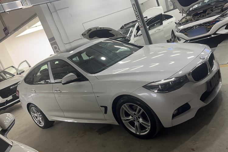 Used BMW 3 Series GT 2020 320i M Sport Package Exterior 2