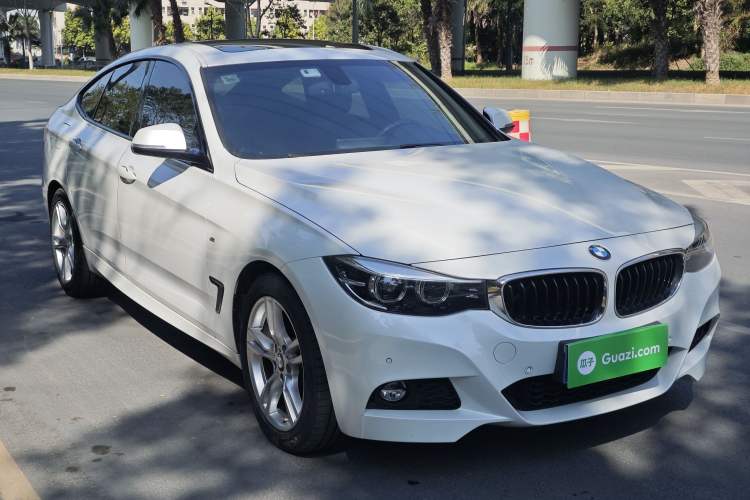 Used BMW 3 Series GT 2020 320i M Sport Package Exterior 2