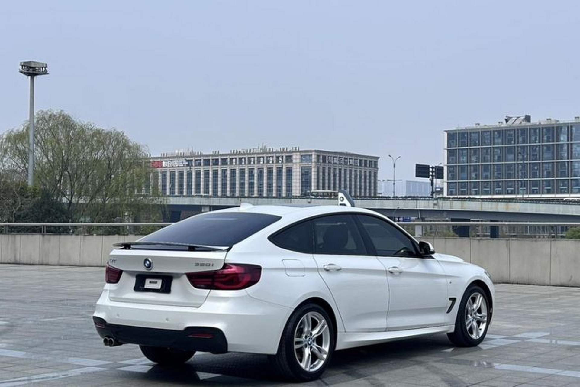 Used BMW 3 Series GT 2020 320i M Sport Package Exterior 3