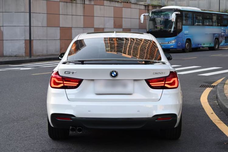 Used BMW 3 Series GT 2020 320i M Sport Night Edition Exterior 3