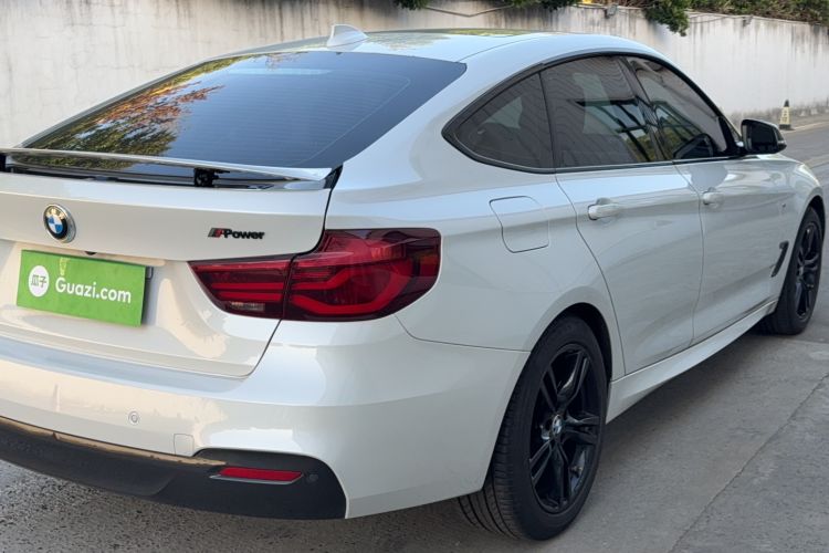 Used BMW 3 Series GT 2020 320i M Sport Night Edition Exterior 4
