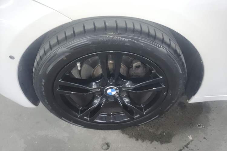 Used BMW 3 Series GT 2020 320i M Sport Night Edition Exterior 4
