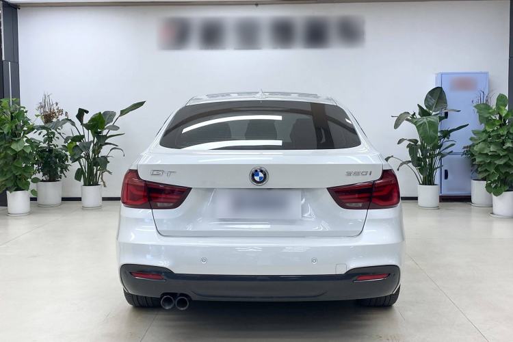 Used BMW 3 Series GT 2020 320i M Sport Night Edition Exterior 4