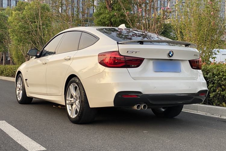 Used BMW 3 Series GT 2020 320i M Sport Package Exterior 5
