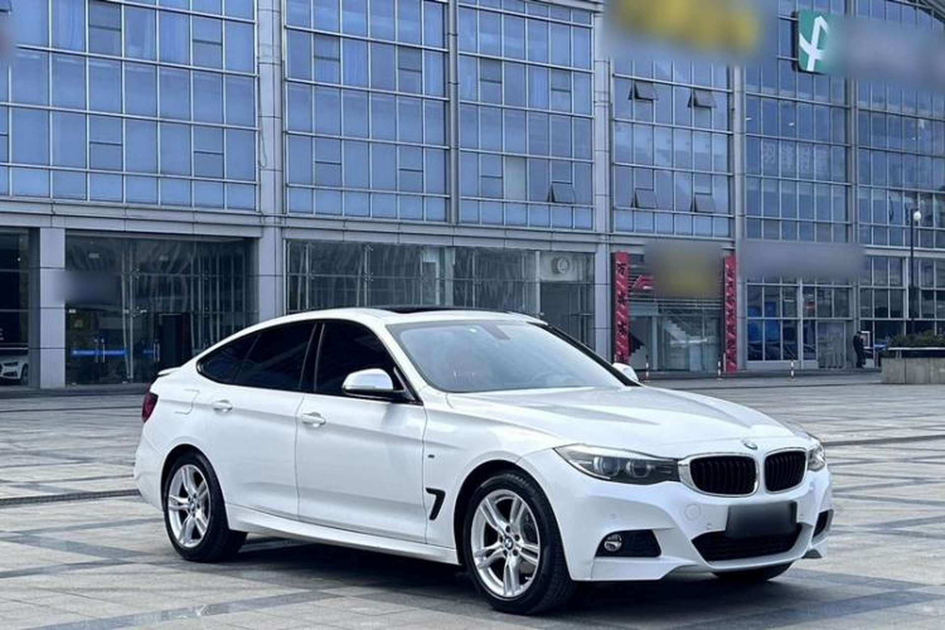 Used BMW 3 Series GT 2020 320i M Sport Package Exterior 5