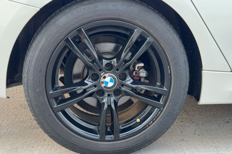 Used BMW 3 Series GT 2020 320i M Sport Night Edition Exterior 5