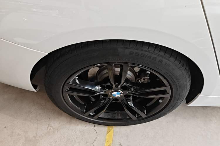 Used BMW 3 Series GT 2020 320i M Sport Night Edition Exterior 5