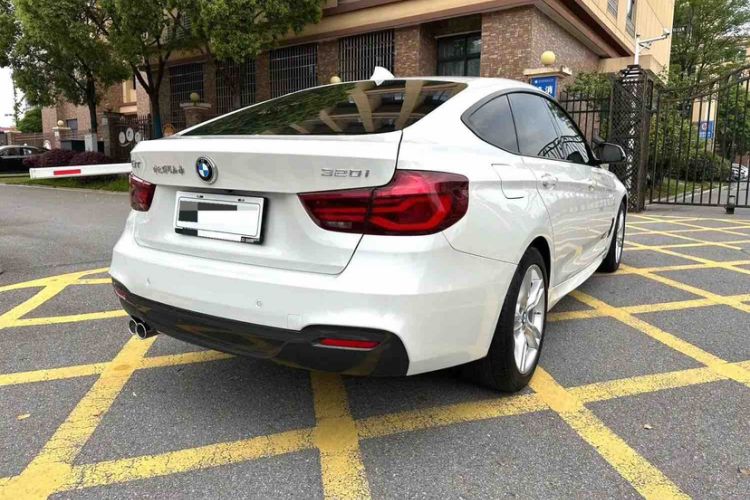 Used BMW 3 Series GT 2020 320i M Sport Package Exterior 6