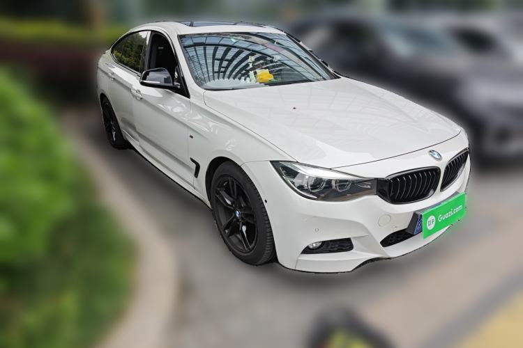 Used BMW 3 Series GT 2020 320i M Sport Night Edition Front Right 45 Deg