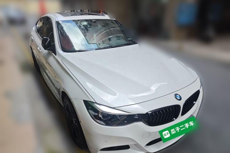 Used BMW 3 Series GT 2020 320i M Sport Night Edition Front Right 45 Deg