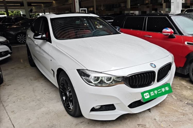 Used BMW 3 Series GT 2020 320i M Sport Night Edition Front Right 45 Deg