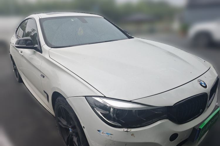 Used BMW 3 Series GT 2020 320i M Sport Night Edition Front Right 45 Deg