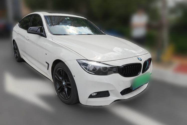 Used BMW 3 Series GT 2020 320i M Sport Night Edition Front Right 45 Deg