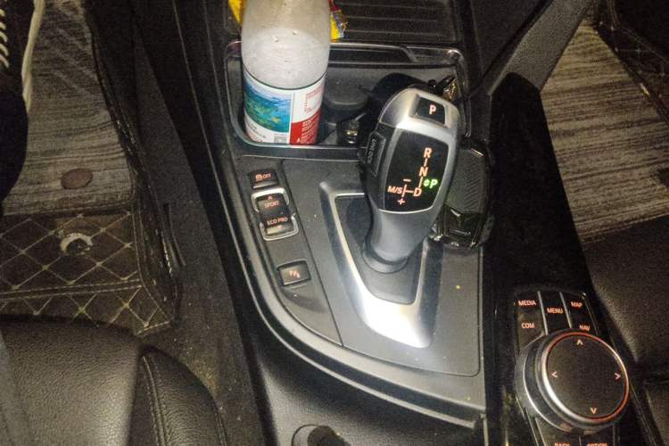 Used BMW 3 Series GT 2020 320i M Sport Package Gear Lever