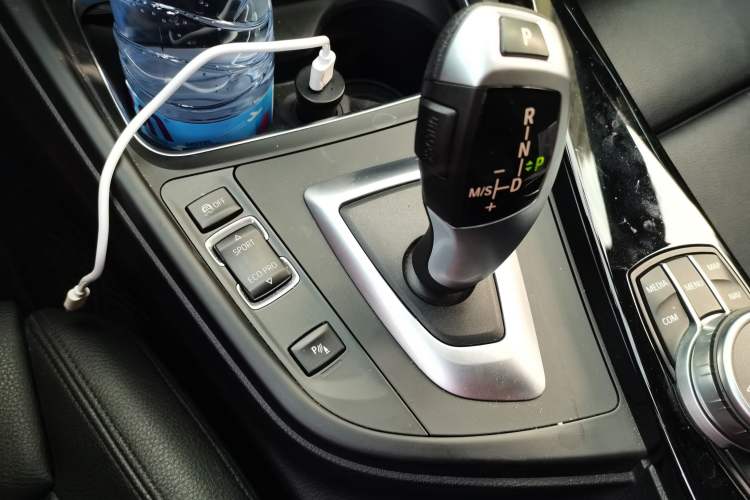 Used BMW 3 Series GT 2020 320i M Sport Package Gear Lever