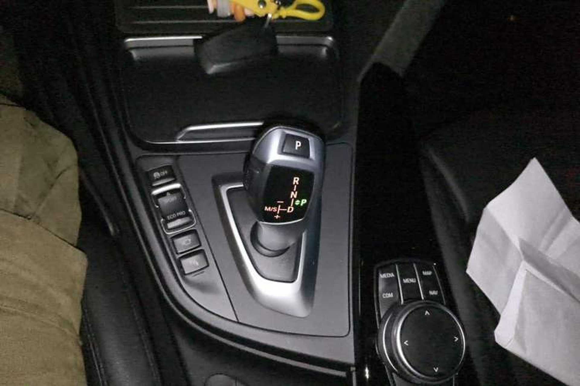 Used BMW 3 Series GT 2020 320i M Sport Package Gear Lever