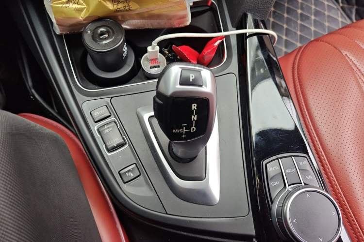 Used BMW 3 Series GT 2020 320i M Sport Package Gear Lever