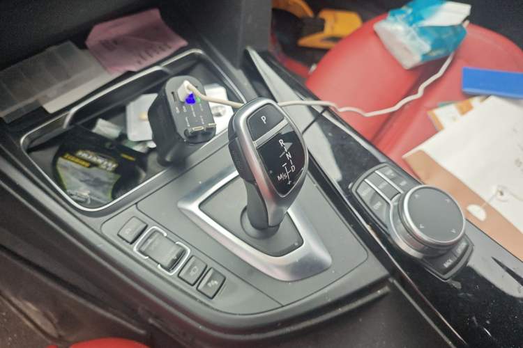 Used BMW 3 Series GT 2020 320i M Sport Night Edition Gear Lever
