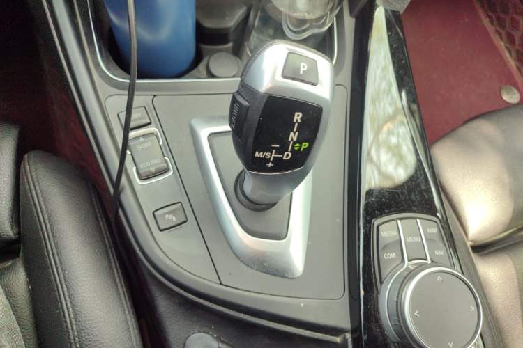 Used BMW 3 Series GT 2020 320i M Sport Package Gear Lever