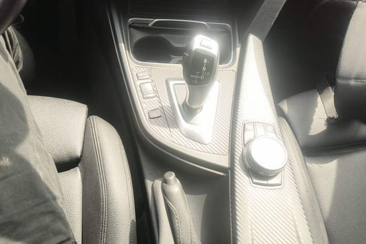 Used BMW 3 Series GT 2020 320i M Sport Package Gear Lever