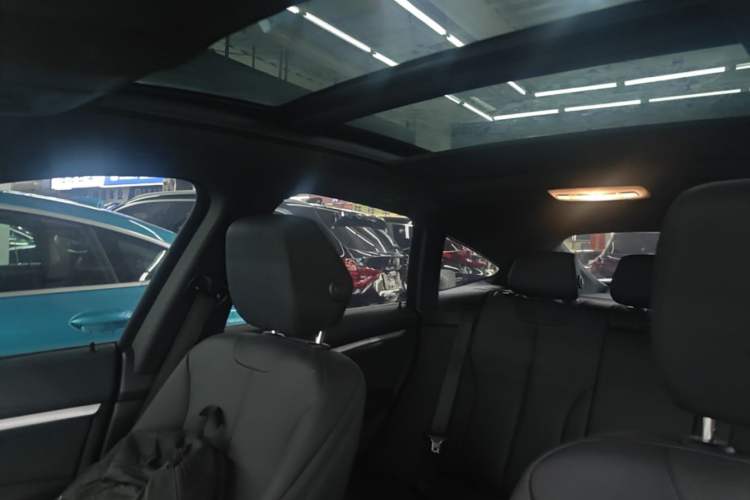 Used BMW 3 Series GT 2020 320i M Sport Package Headliner