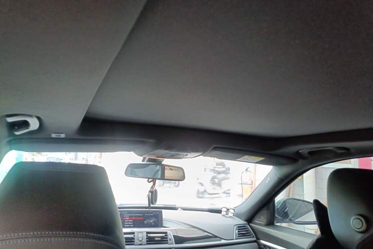 Used BMW 3 Series GT 2020 320i M Sport Night Edition Headliner