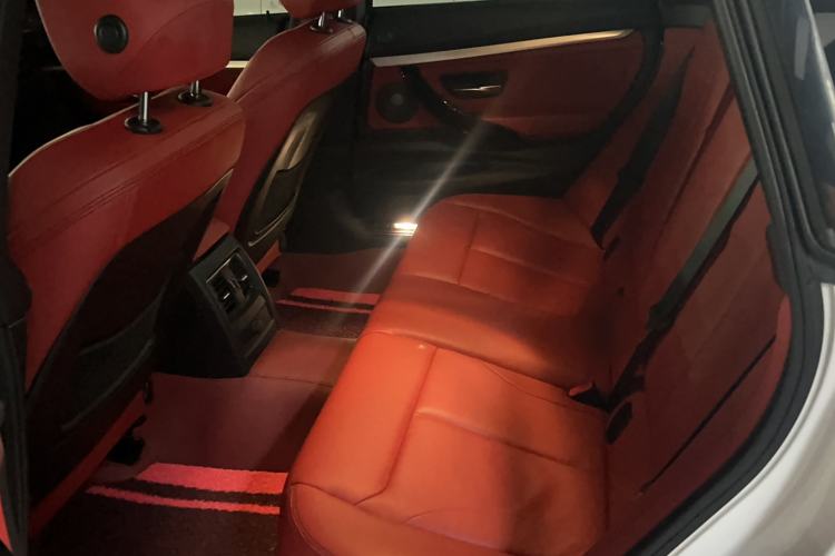 Used BMW 3 Series GT 2020 320i M Sport Night Edition Interior 1