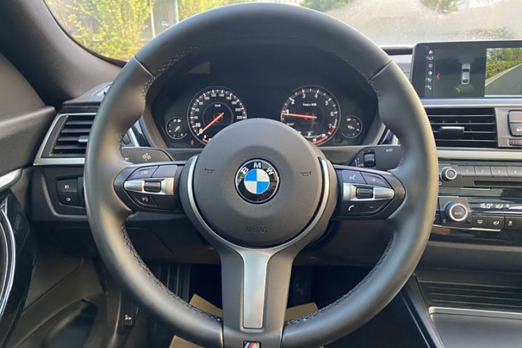 Used BMW 3 Series GT 2020 320i M Sport Package Interior 2