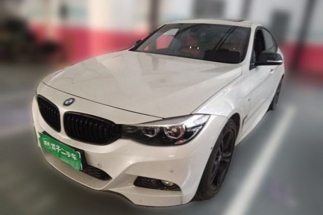Ojetý BMW 3 Series GT 2020 320i M Sport Night Edition