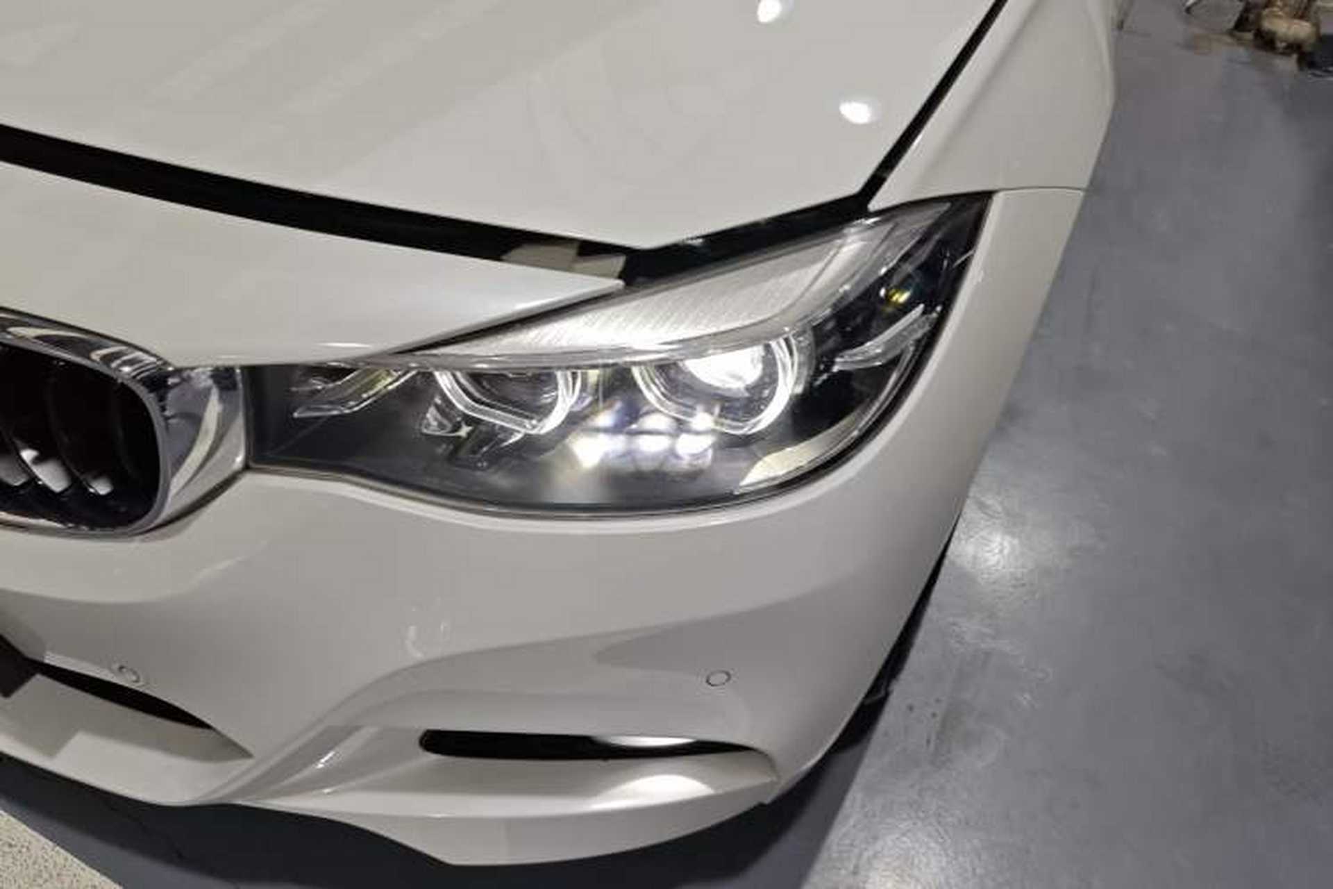 Used BMW 3 Series GT 2020 320i M Sport Package Left Front Headlight