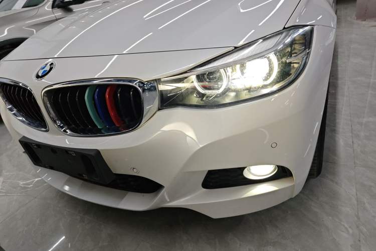 Used BMW 3 Series GT 2020 320i M Sport Package Left Front Headlight