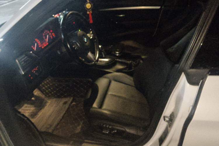 Used BMW 3 Series GT 2020 320i M Sport Package Left Front Seat