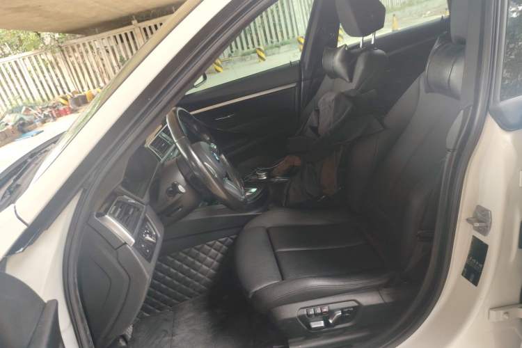 Used BMW 3 Series GT 2020 320i M Sport Package Left Front Seat
