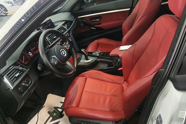Used BMW 3 Series GT 2020 320i M Sport Night Edition Left Front Seat