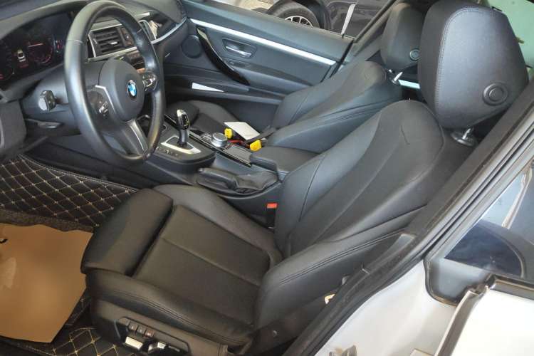 Used BMW 3 Series GT 2020 320i M Sport Package Left Front Seat