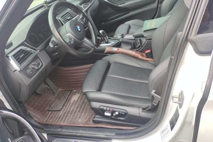 Used BMW 3 Series GT 2020 320i M Sport Package Left Front Seat